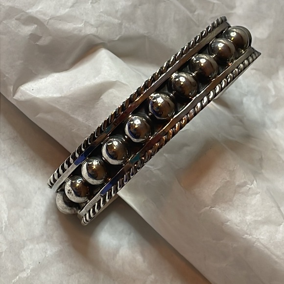 Sterling Silver Cuff Bracelet (.925 Mexico TR-24) - Picture 5 of 12